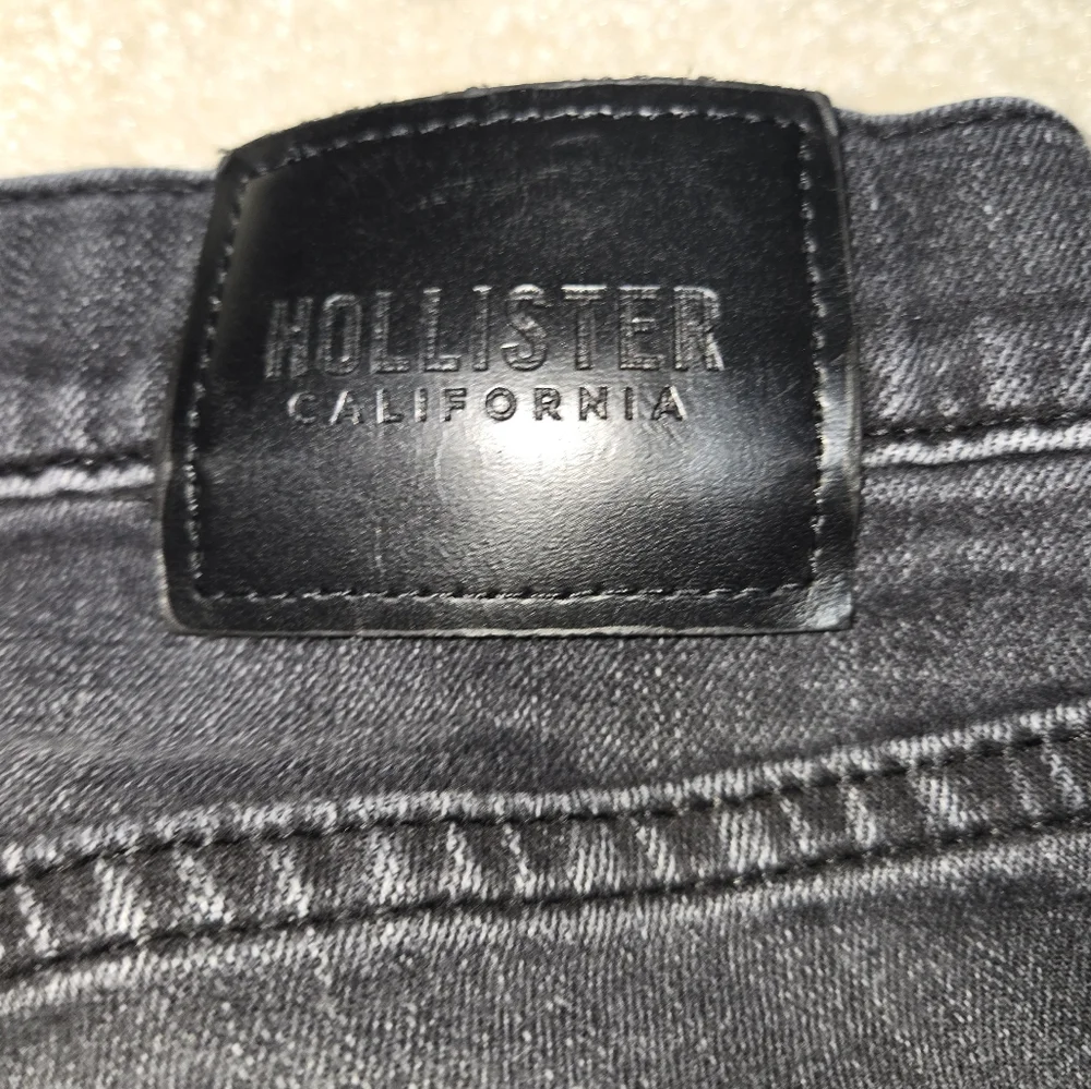 Hollister Epic Flex Skinny Men's 31 x 34 Black Denim Jeans
